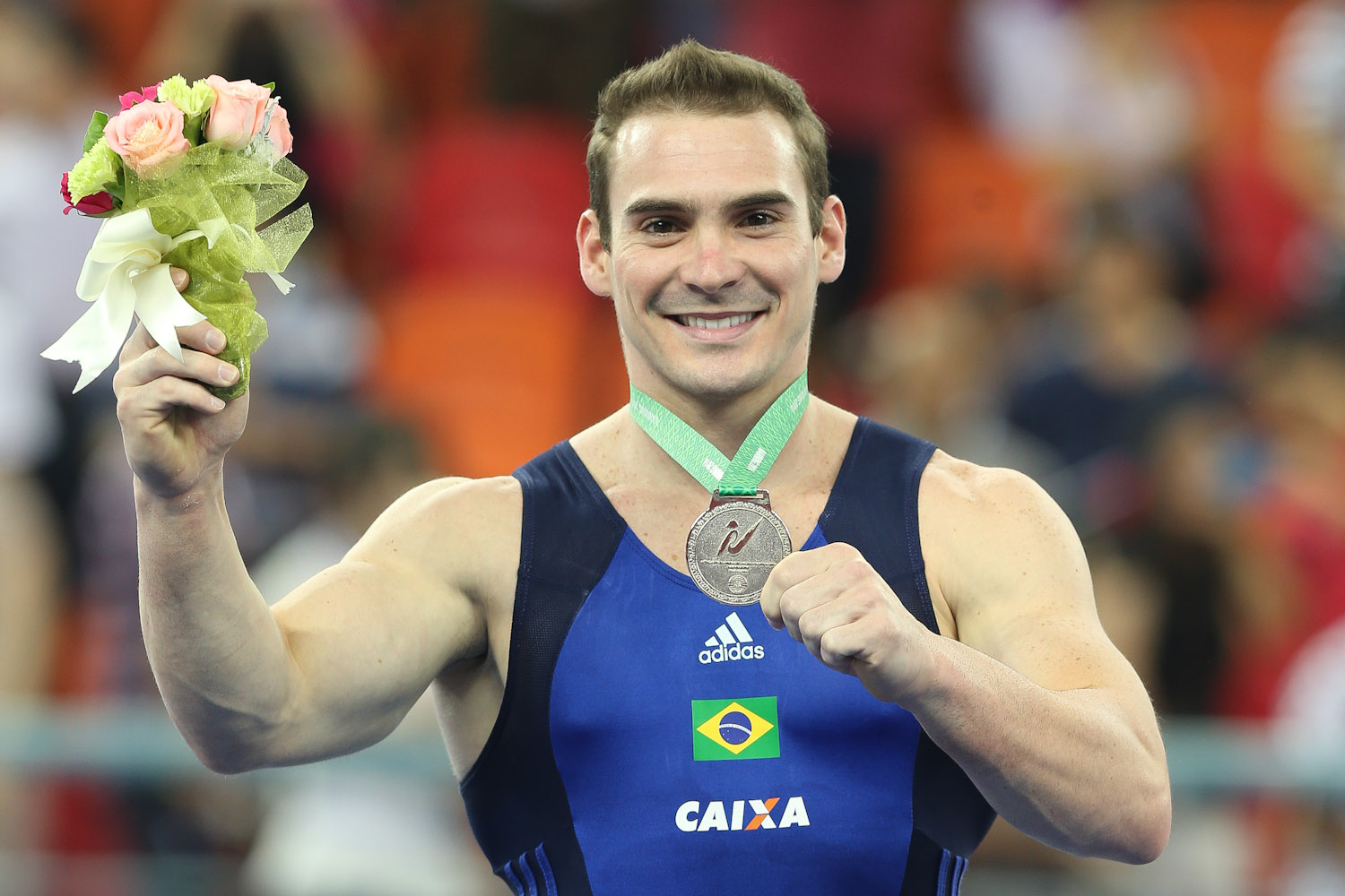 Ginasta Arthur Zanetti ganha terceira medalha de prata para o